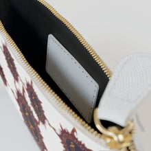 Load image into Gallery viewer, Safire Mini Clutch Bag